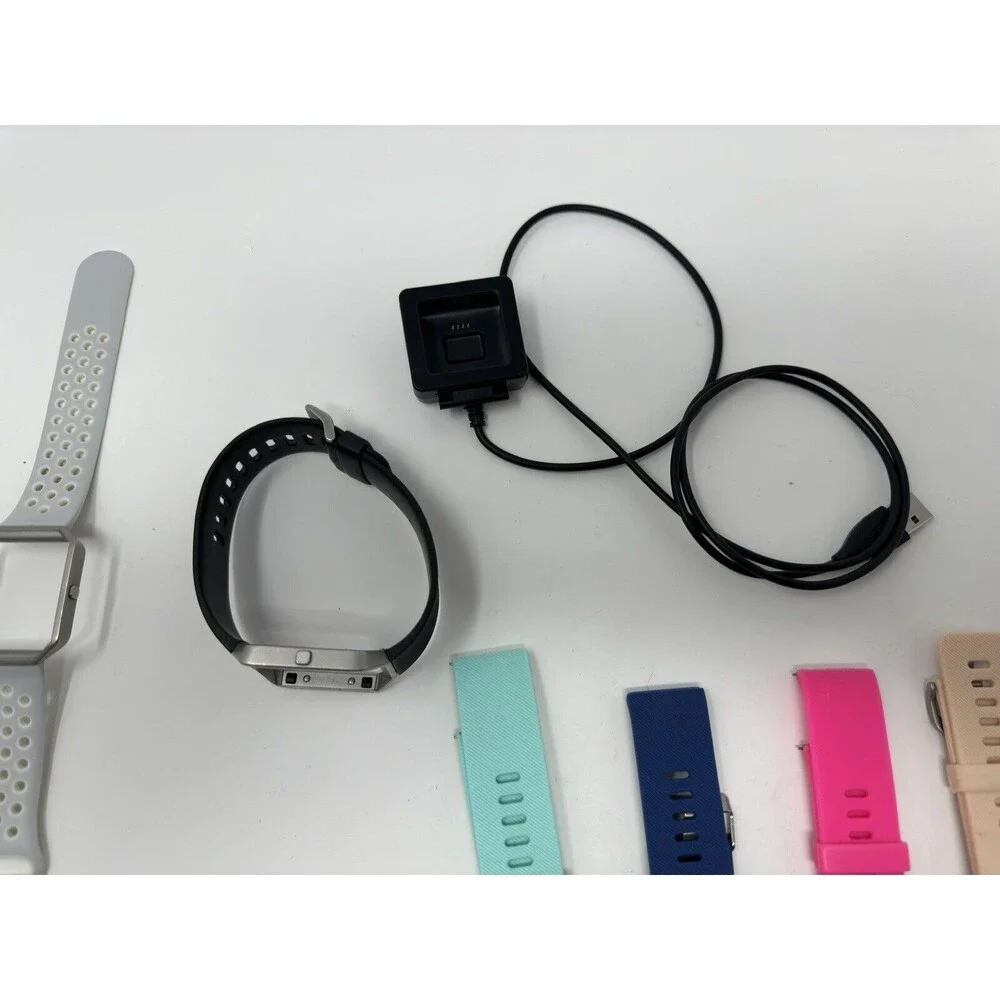 Fitbit Blaze FB502 Fitness Activity Tracker W/8 Bands